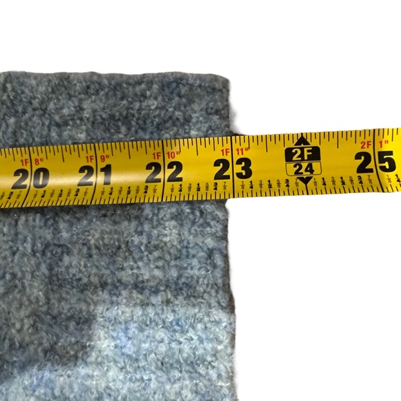 English Factory Women’s Light Blue Cozy Crewneck Sweater Size Medium NWT - Picture 9 of 12